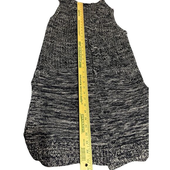 RXB Women’s Size M Blue Knit Sleeveless Vest Knit Cardigan - Picture 10 of 12
